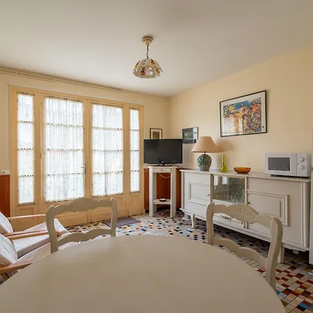 4 Pers, Pieds Des Pistes Cyclables, Terrasse, Bbq, Proche Plages Et Activites - Fr-1-50-107 * Mimizan